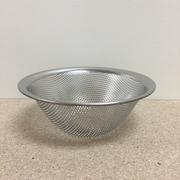 SORI YANAGI PUNCHING STRAINER