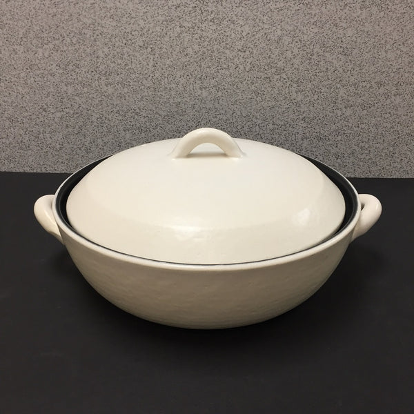 Ryukyu Arabesque Donabe Earthenware Clay Pot - Rustic Beige – Object of  Living