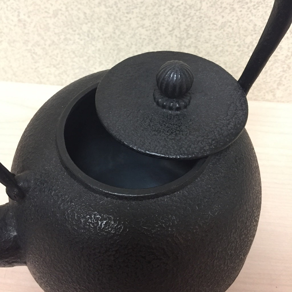 Can Nambu Ironware (Tetsubin) be used with induction heating? – OITOMI