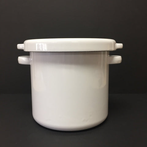 NODA HORO ENAMEL WHITE ROUND STOCKER WITH INNER PLASTIC LID